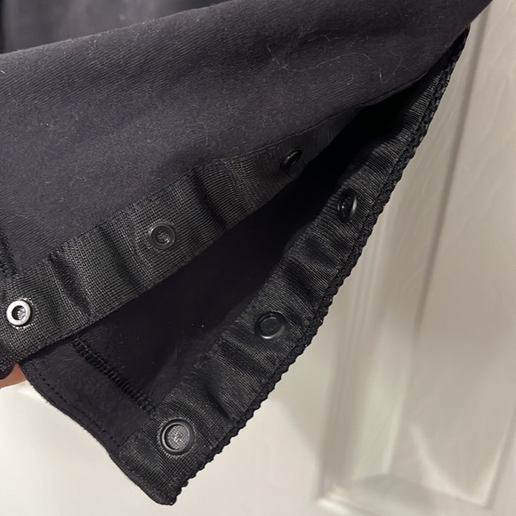 Lululemon Long Sleeve - Picture 4 of 4